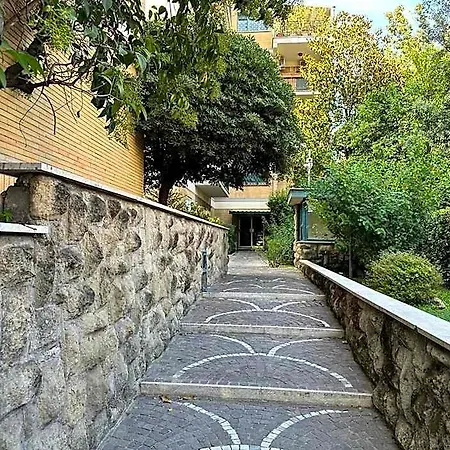 Maya شقة روما